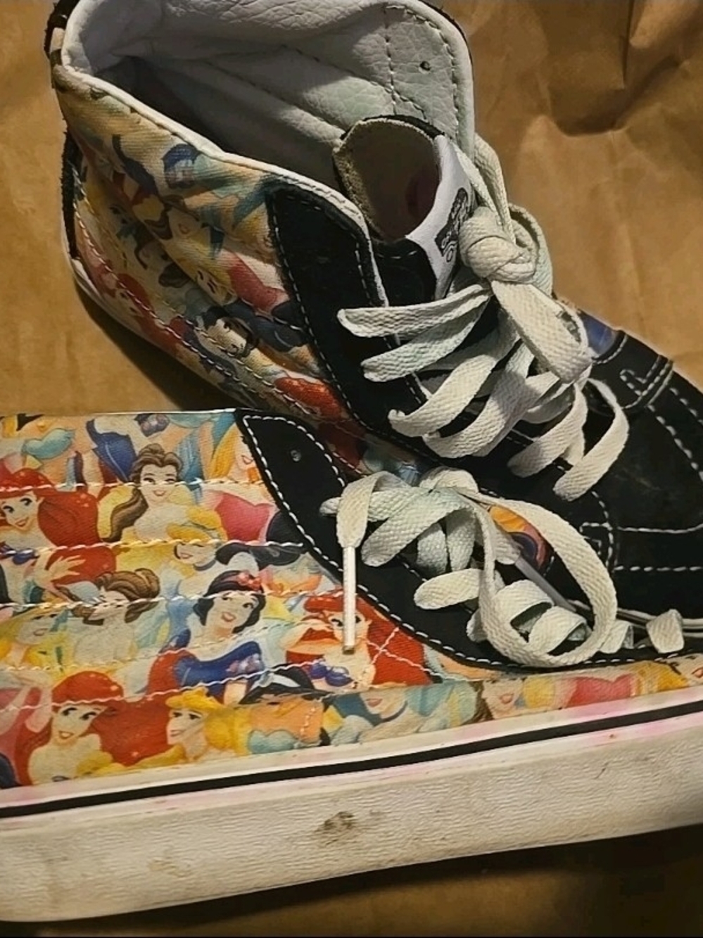 Vans Cloth Suede Disney Princess Shoes. High Top. Rare!  Womans 8.5